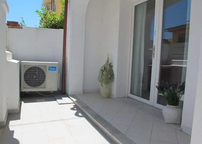 בית הארחה Guest House Suite אולביה