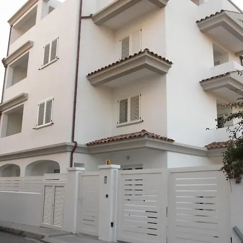 Guest House Suite בית הארחה אולביה