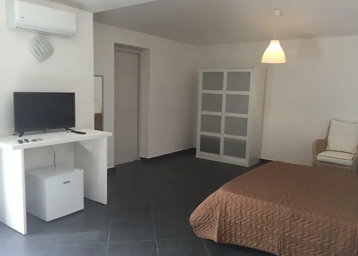 בית הארחה Guest House Suite
