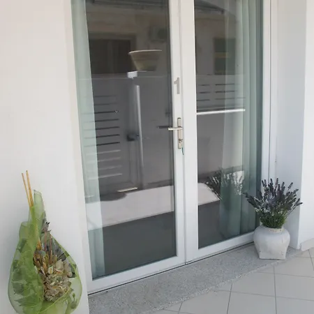 Guest House Suite Гостьовий будинок Ольбія